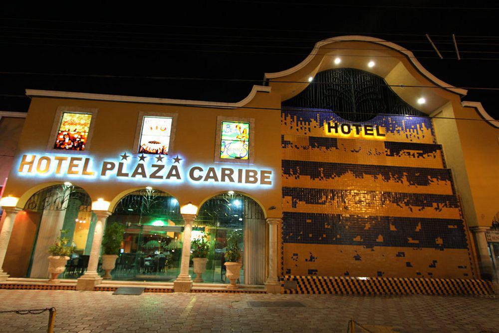 Hotel Plaza Caribe Канкун Екстериор снимка